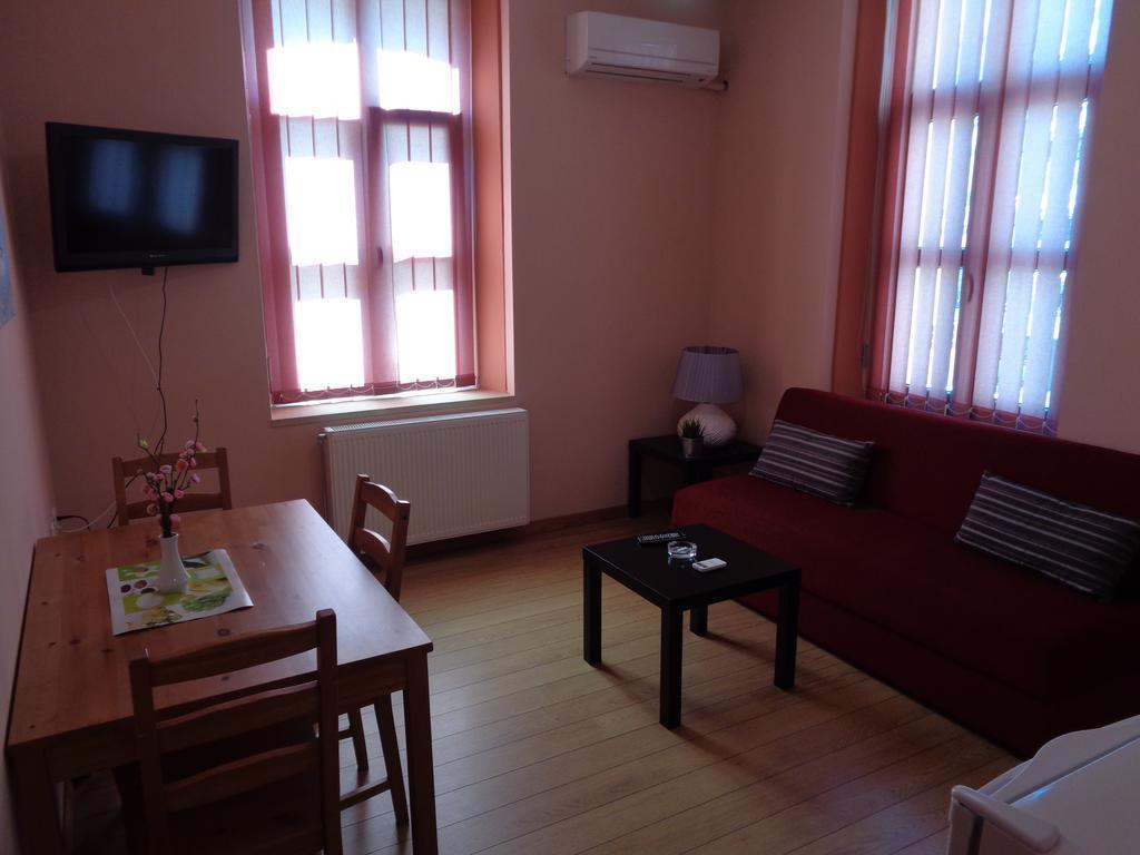 Sofia Apartments Alexandroupoli Bagian luar foto